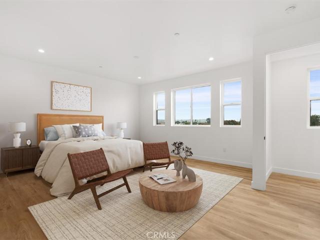 Property for sale in North Hollywood Neighborhood Council District, Canoga Park