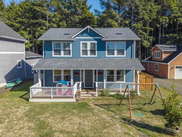House for sale in Newport, Lincoln County