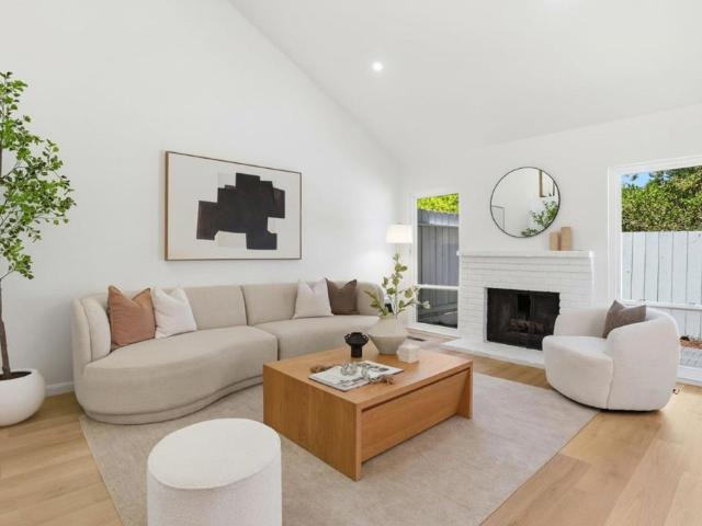 Townhouse for sale in San Mateo, California