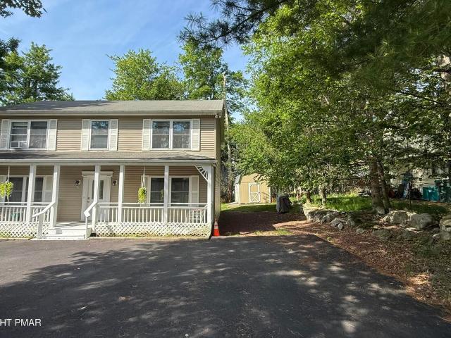 House for sale in Cresco, Pennsylvania