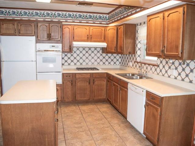 House for sale in Bucktown, Metairie