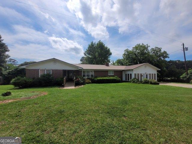House for sale in Roanoke, Alabama