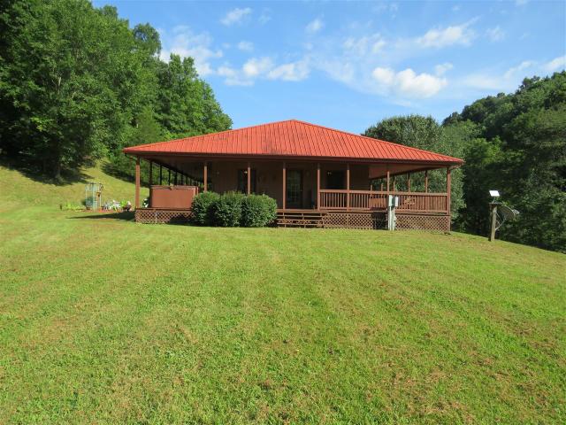 House for sale in Burkesville, Kentucky