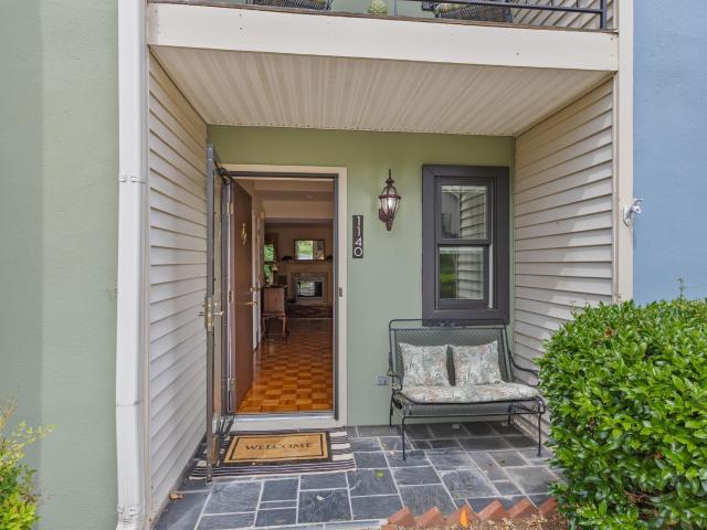 Condo for sale in Virginia
