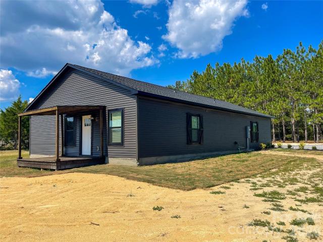 House for sale in Jefferson, South Carolina