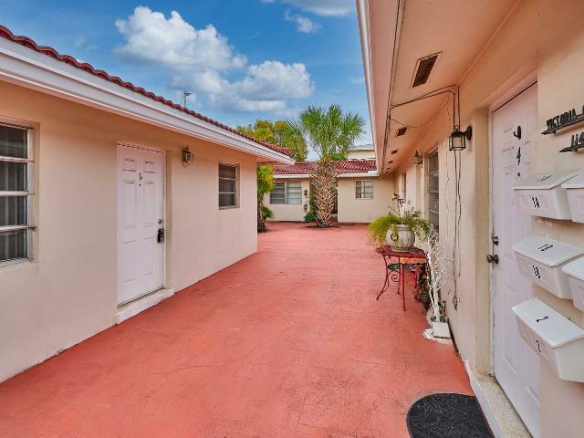 Apartment for sale in Pompano Beach