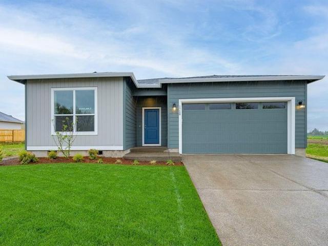 House for sale in Oregonia