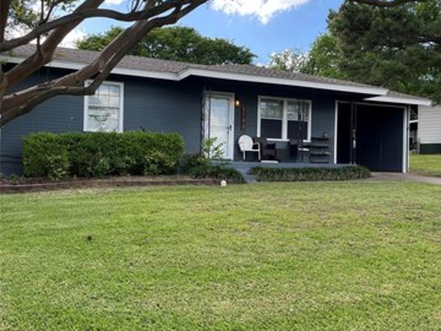 House for sale in Denison, Texas