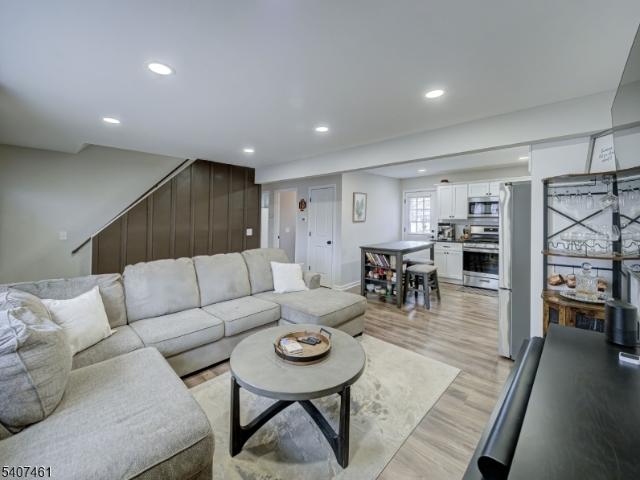 House for sale in Manville, New Jersey