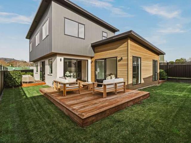 Townhouse for sale in Havelock North, Hastings District
