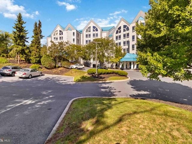 Condo for sale in Camp Hill, Cumberland County