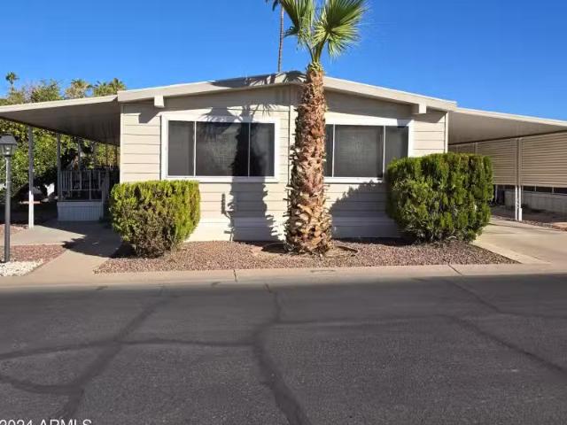 House for sale in Peoria