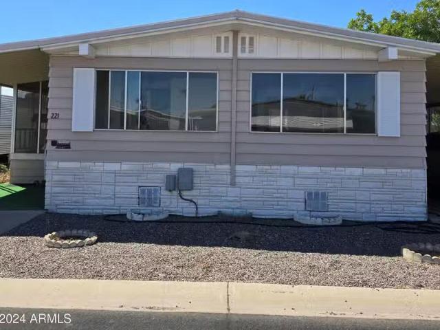 House for sale in Peoria