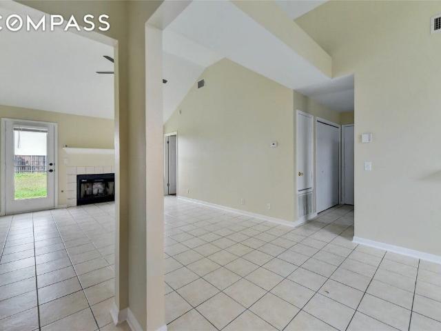 House for sale in Del Valle