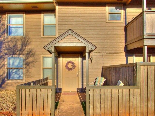 Condo for sale in Oklahoma City, Oklahoma