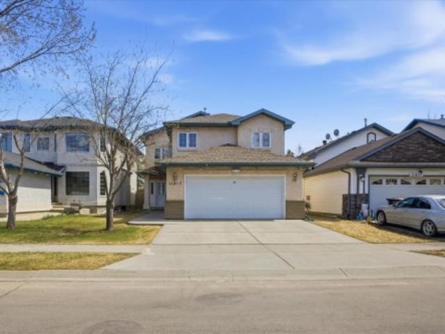 House for sale in Wedgewood, Alberta