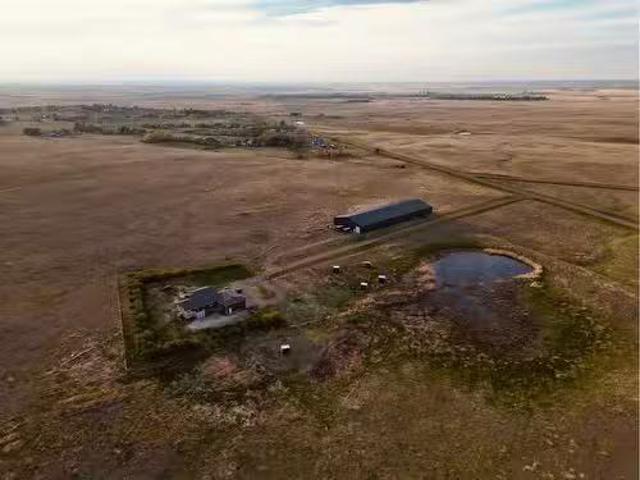 House for sale in Alberta