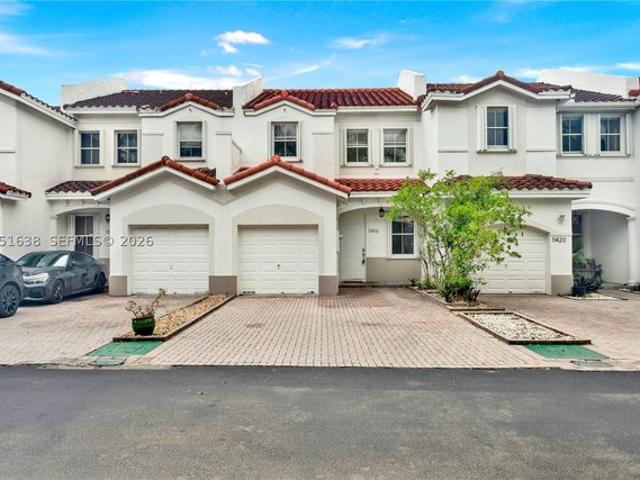 Townhouse for sale in Doral, Florida