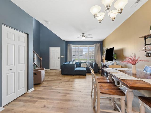 Townhouse for sale in Crown Point, Indiana