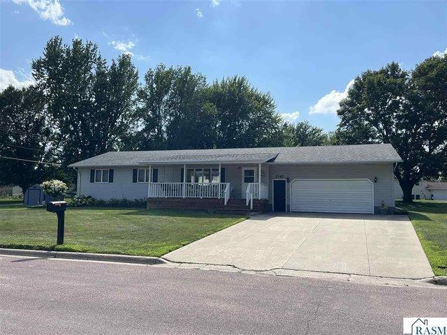 House for sale in Saint James, Minnesota