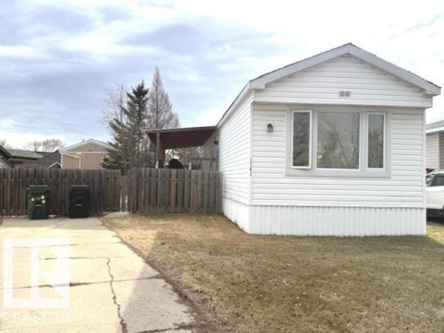 House for sale in Sherwood Park, Alberta