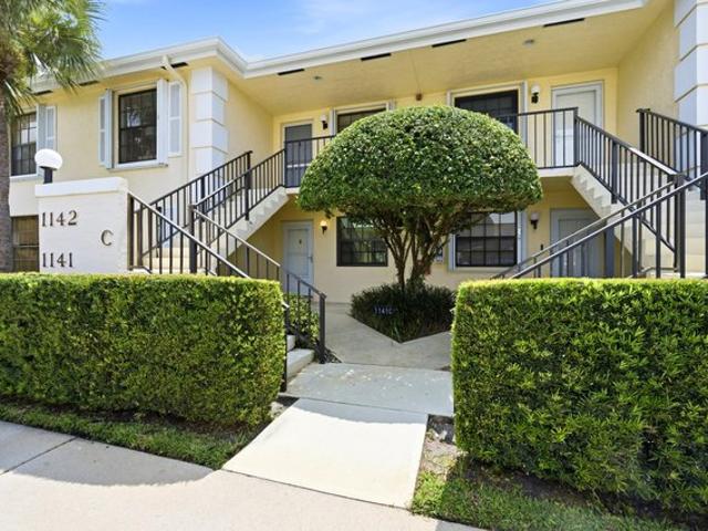 Condo for sale in Jupiter, Florida