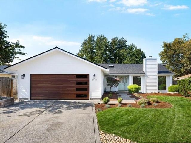 House for sale in Medford, Jackson County