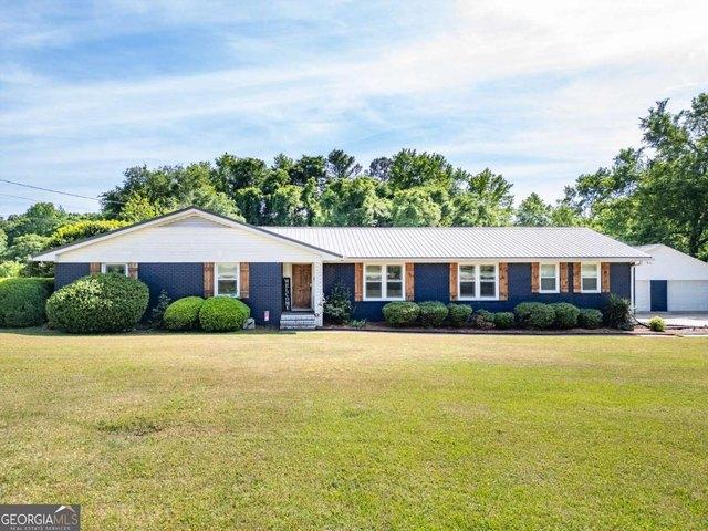 House for sale in Elbert, Georgia