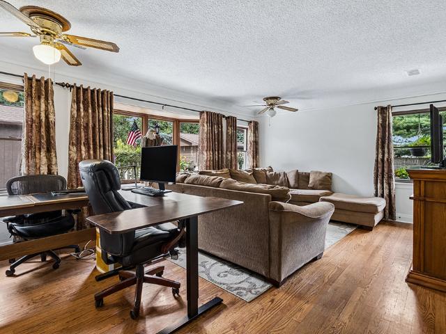 House for sale in Hazel Green, Alsip