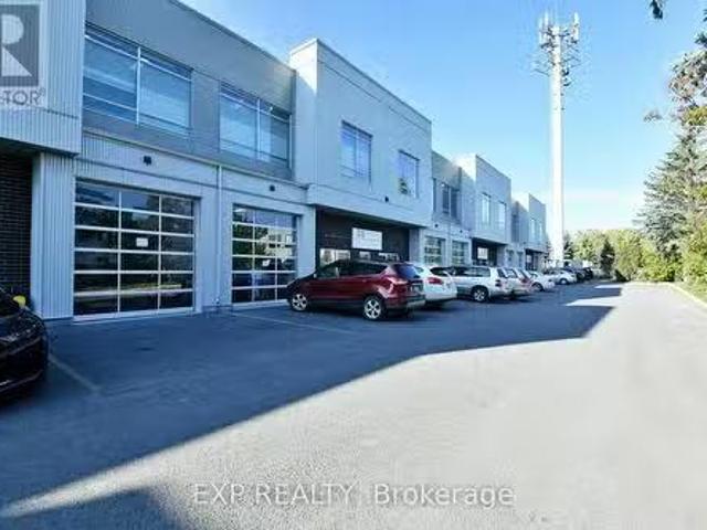 House for sale in Kanata