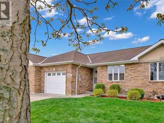 House for sale in Ontario