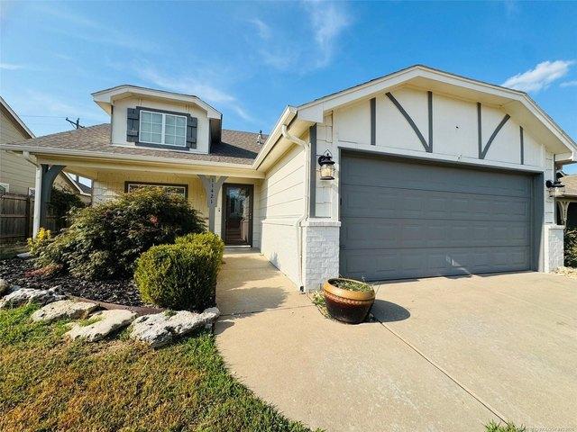 House for sale in Owasso, Tulsa County