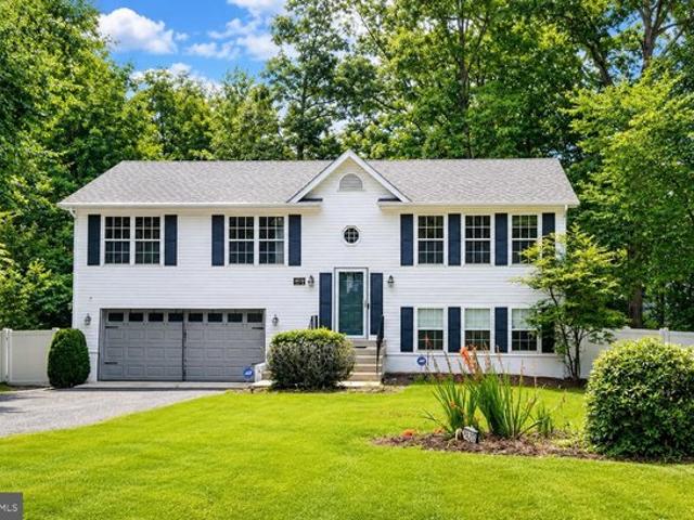 House for sale in Lusby, Maryland