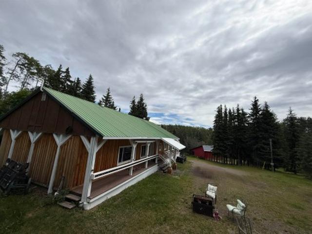 House for sale in Southbank, British Columbia