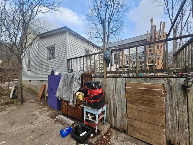 House for sale in Dunmor, Kentucky