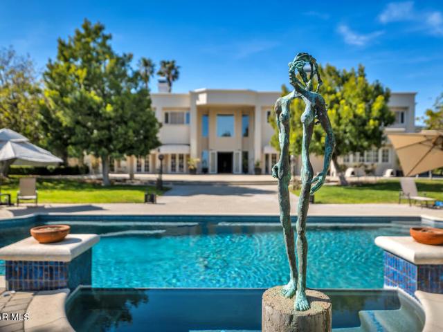 House for sale in Chatsworth, California