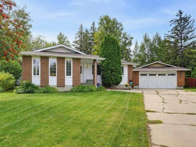 House for sale in Wedgewood, Alberta