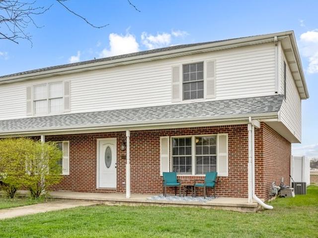 Townhouse for sale in Manteno, Illinois