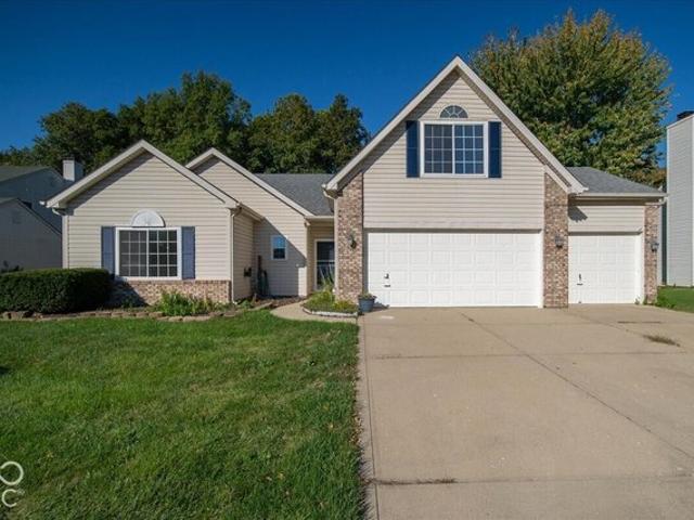 House for sale in Greenwood, Johnson County
