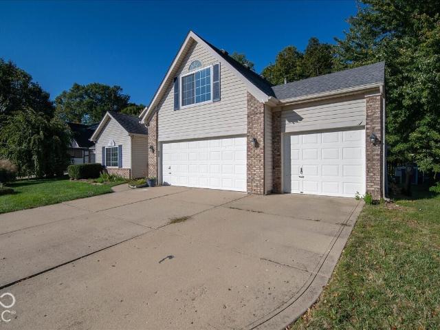 House for sale in Greenwood, Johnson County
