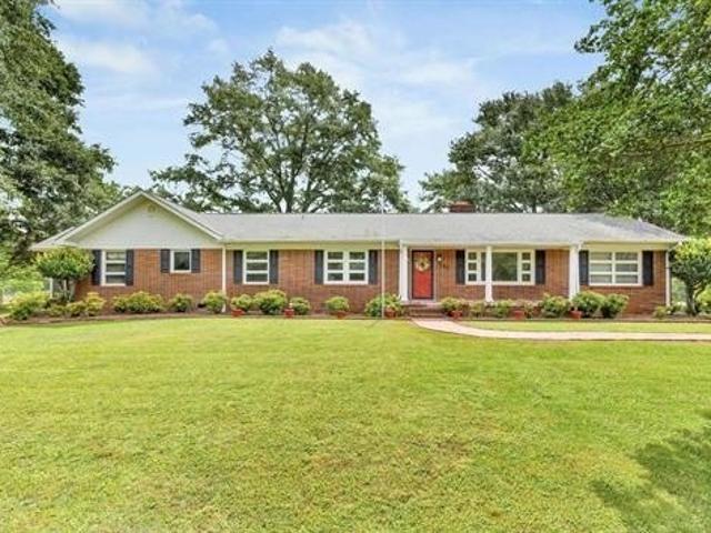 House for sale in Pickens, South Carolina