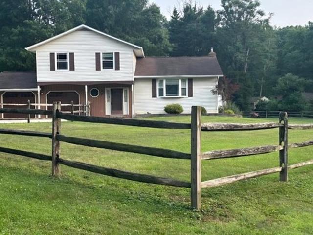 House for sale in Cumberland, Pennsylvania