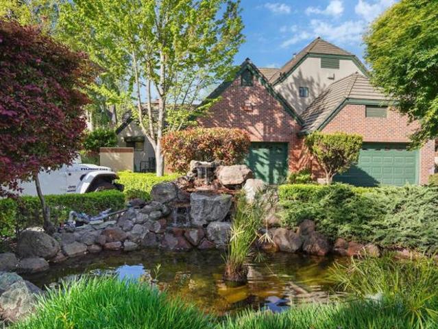 Condo for sale in Lodi, California