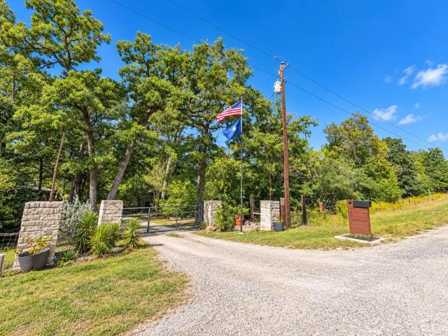 House for sale in Lexington, Lee County