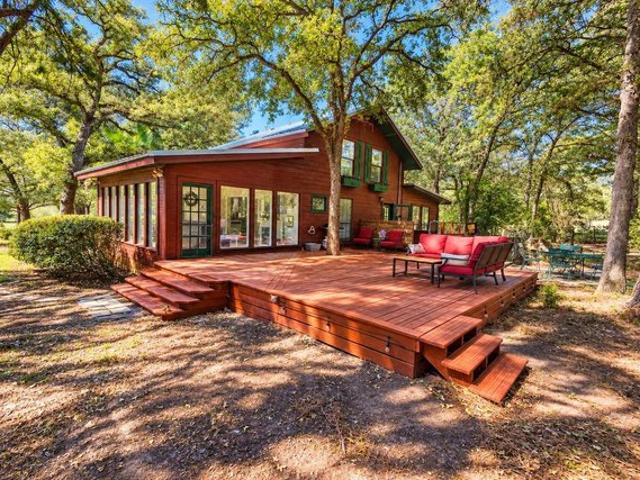 House for sale in Lexington, Lee County