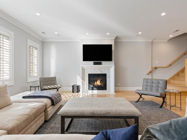 Condo for sale in Lake View Township, Chicago