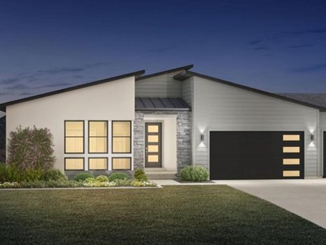 House for sale in Saratoga Springs, Utah