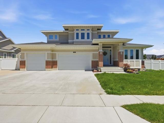 House for sale in Murray, Utah