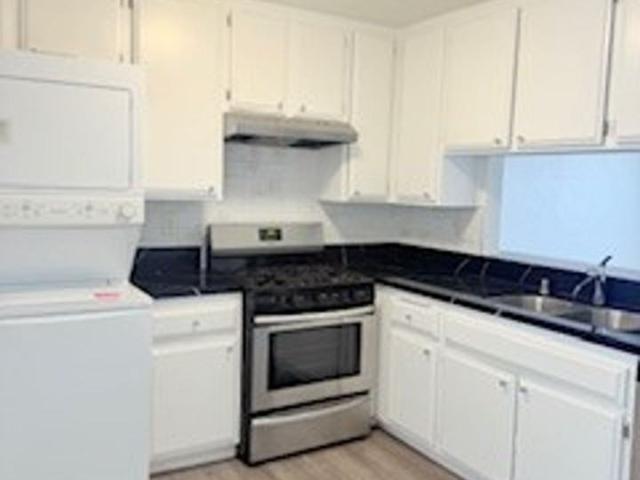 Apartment for rent in Hawthorne, California