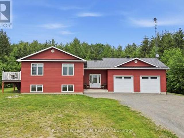 House for sale in North Dundas, Ontario